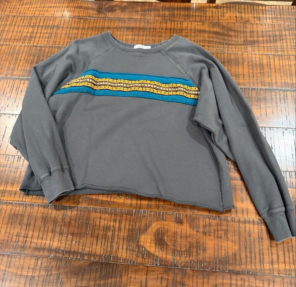 Natural Life sweatshirt cropped boxy L/XL oversized tribal